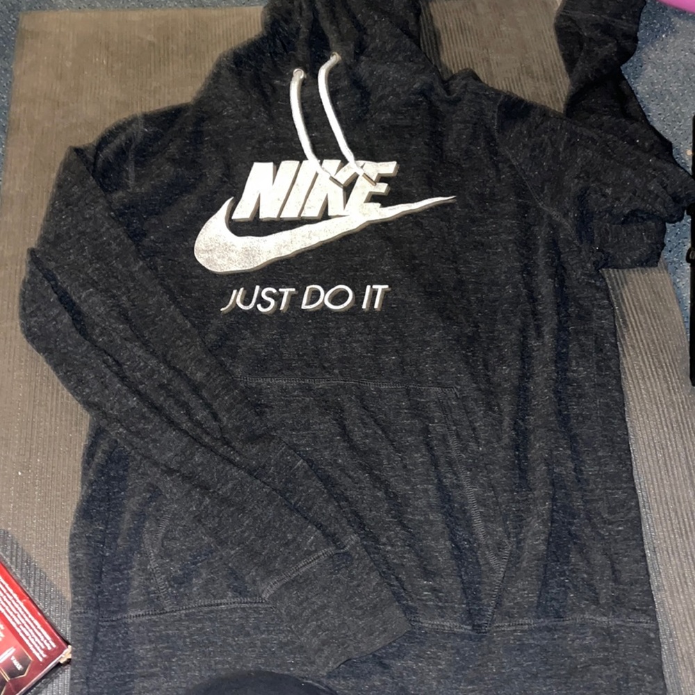 Nike thin hoodie